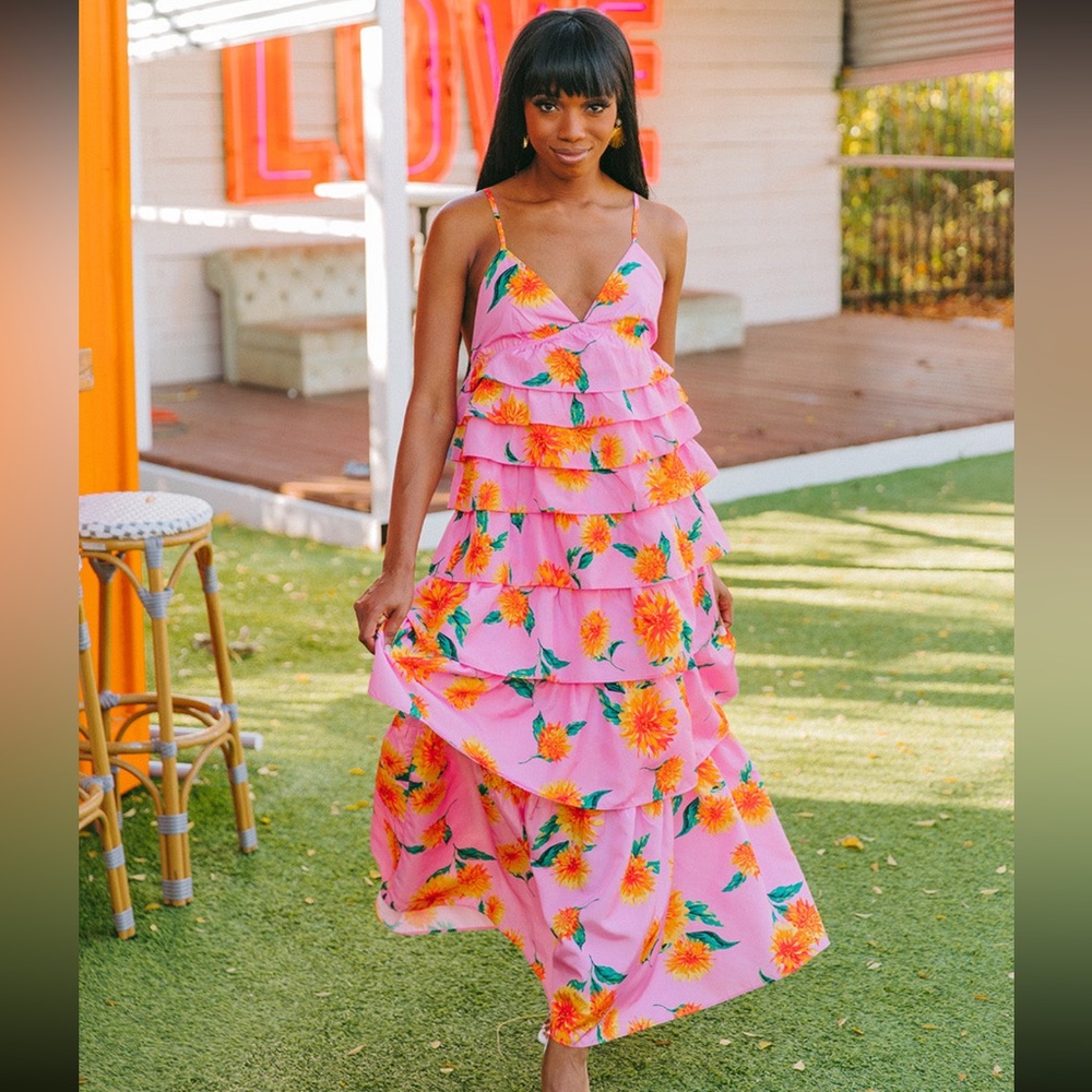 Pink sunflower print ruffle tiered maxi dress. Size large
